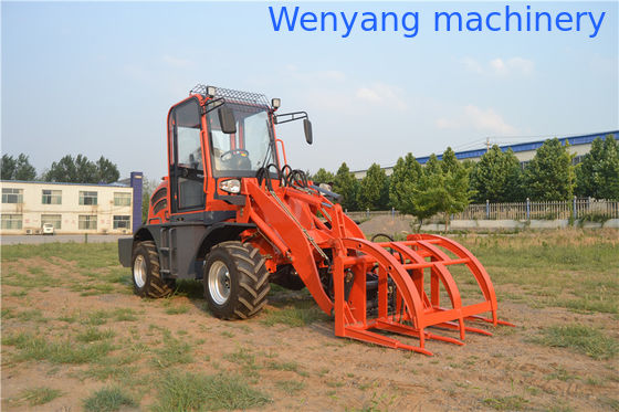 الصين محمل عجلات صغير مع دلو 4 في 1 ، شوكة علبة ، عقدة الخشب / العشب ، كسارة مطرقة المزود