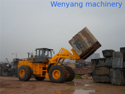 توفير آلة تعدين ذات قدرة كبيرة على التضاريس الوعرة، رافعة شوكية بكتل 40 طن مع محرك 247 كيلو واط المزود