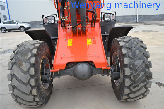 WY2500 معدات رفع خردة المعادن لإعادة التدوير شوكة رفع تلسكوبية 2.5 طن المزود